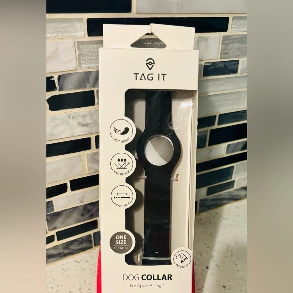 Black Smartwatch Case for Apple AirTag